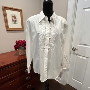NWT Laura & Jayne White Embroidered Front Button Up Blouse 16